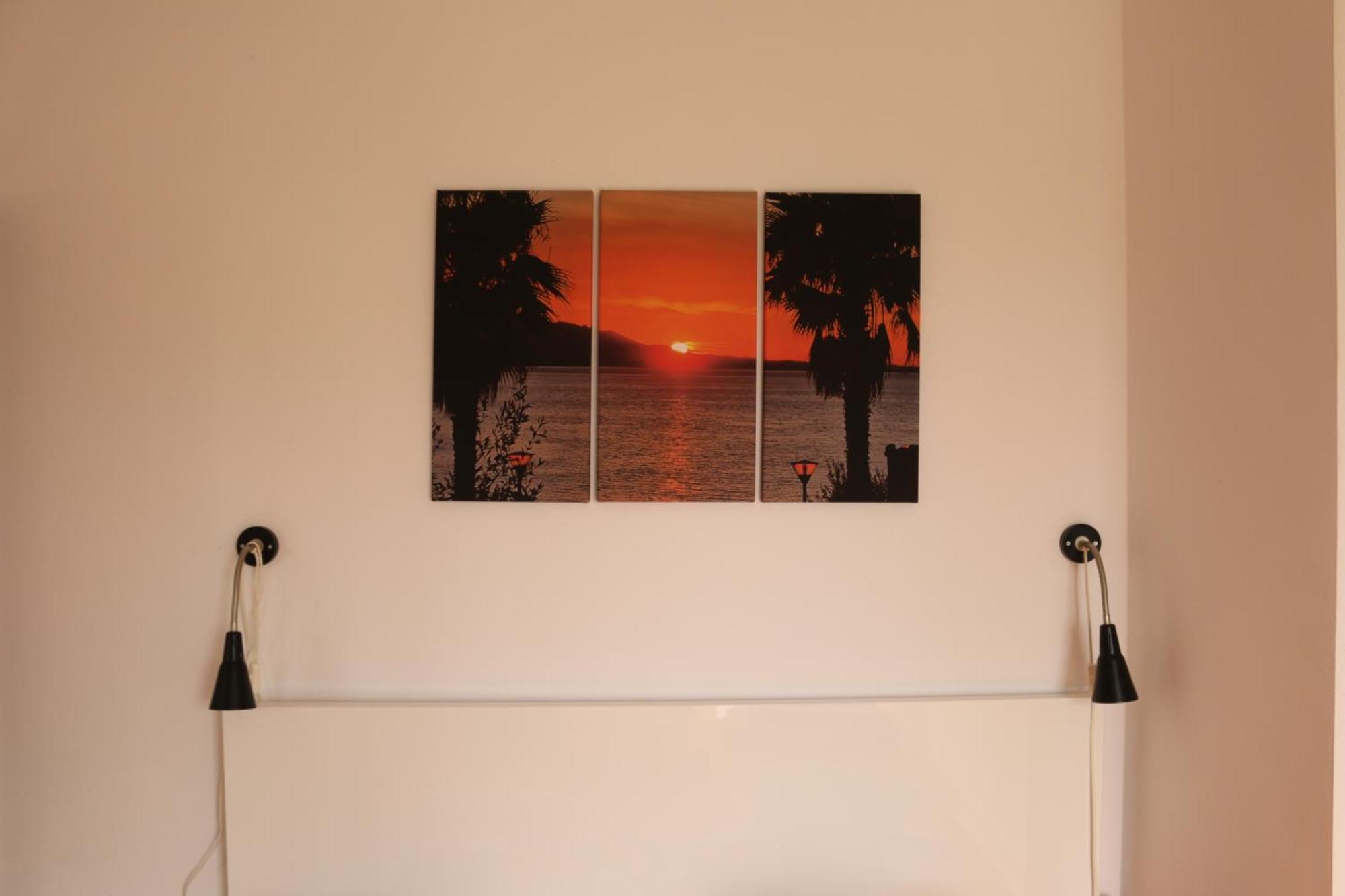 Orange Corner Apartment Saranda Dış mekan fotoğraf